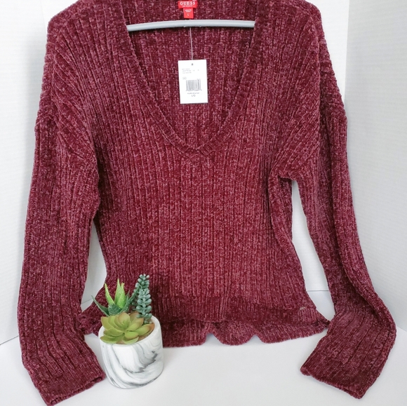 Sweater - Picture 1 of 6